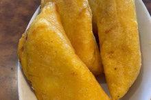 Load image into Gallery viewer, Cheese Empanadas

